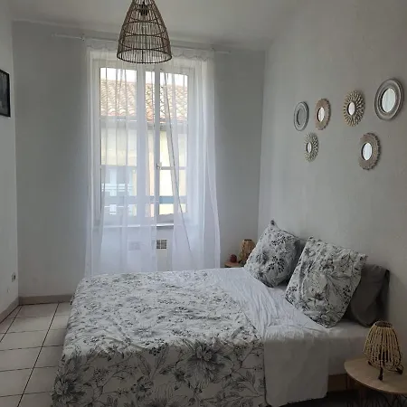 Appart Lumineux Centre Apartment